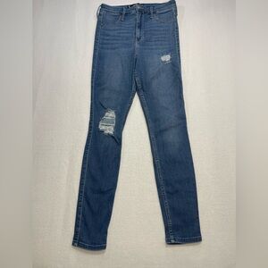 Hollister Ultra High Rise Distressed Jeans W29 L28 Stretch Denim